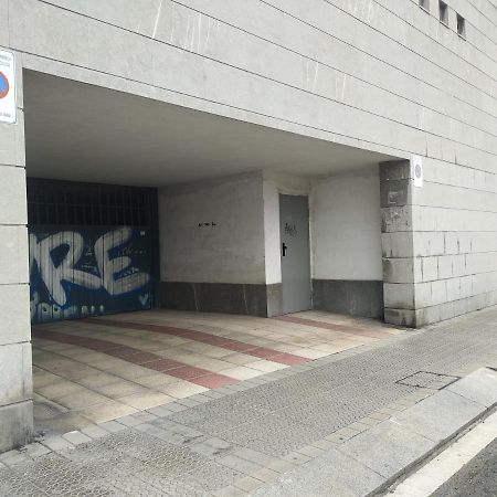 Sani Apartment By People Rentals Bilbao Eksteriør bilde