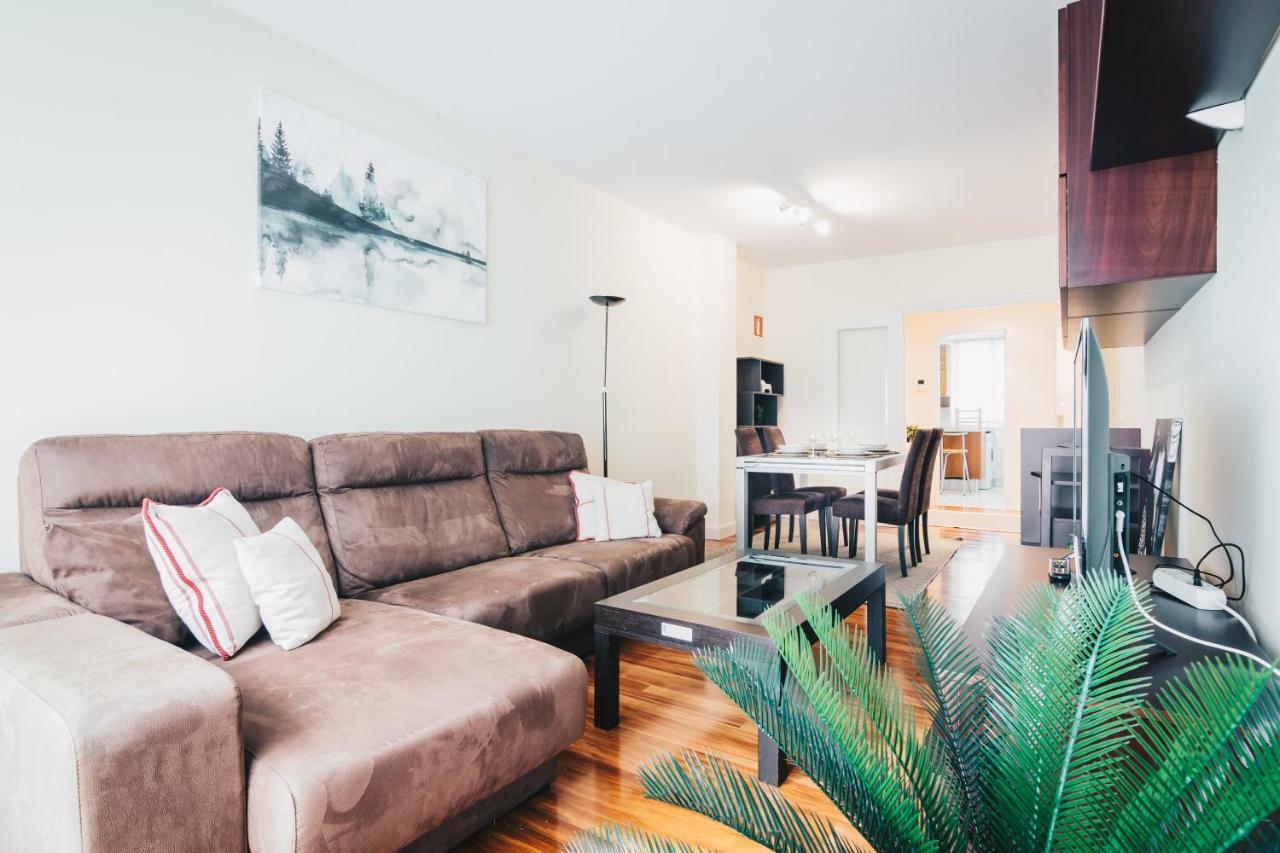 Sani Apartment By People Rentals Bilbao Eksteriør bilde
