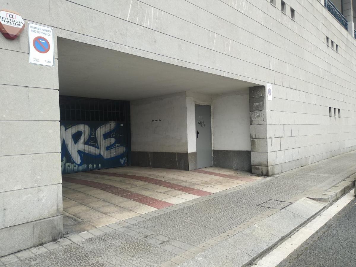 Sani Apartment By People Rentals Bilbao Eksteriør bilde